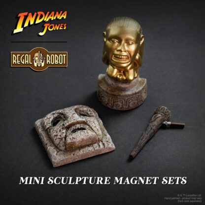 Chachapoyan golden fertility idol and temple wall dart traps from Raiders of the Lost Ark