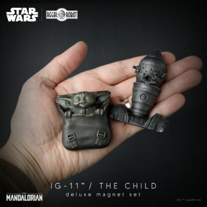 baby yoda and Ig-11 assassin droid (not IG-88) from the Mandalorian