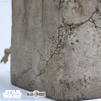 Faux stone base for Jabba the hutt's salacious B. Crumb statue